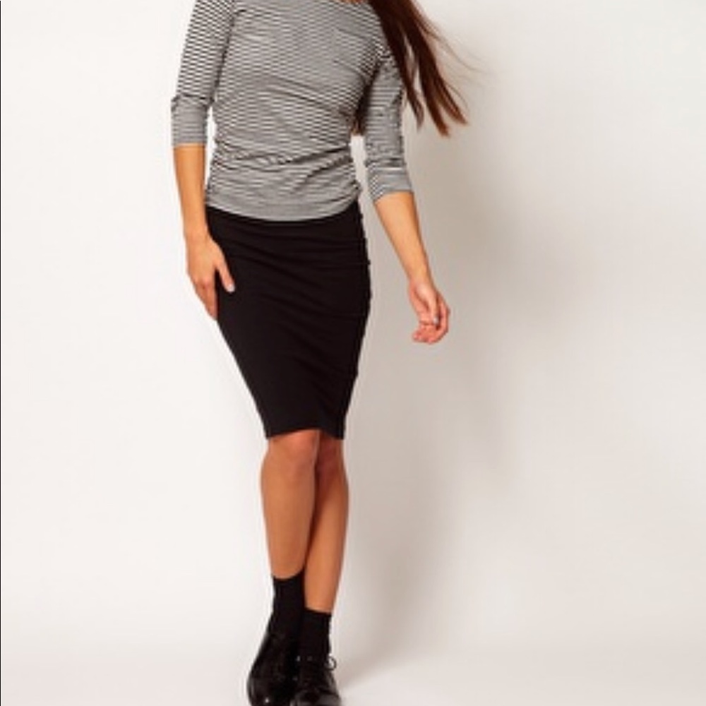 Black cotton pencil skirt